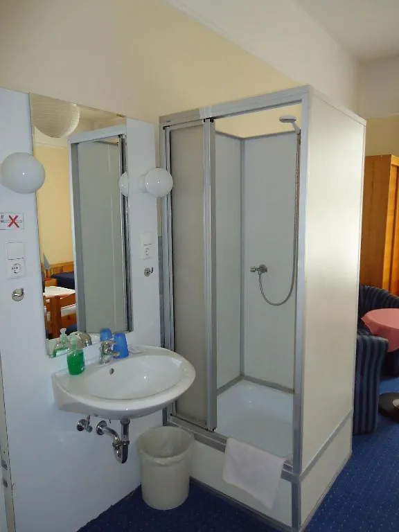 ** Gasthuis Hotel-Pension Austriana Berlijn Duitsland